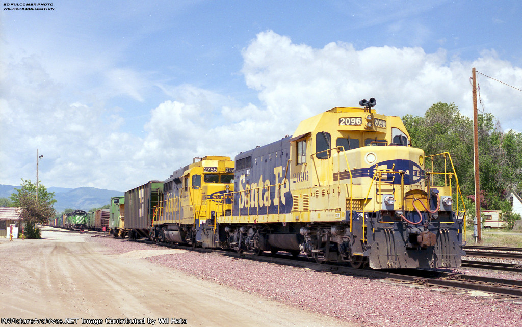 Santa Fe GP7u 2096
